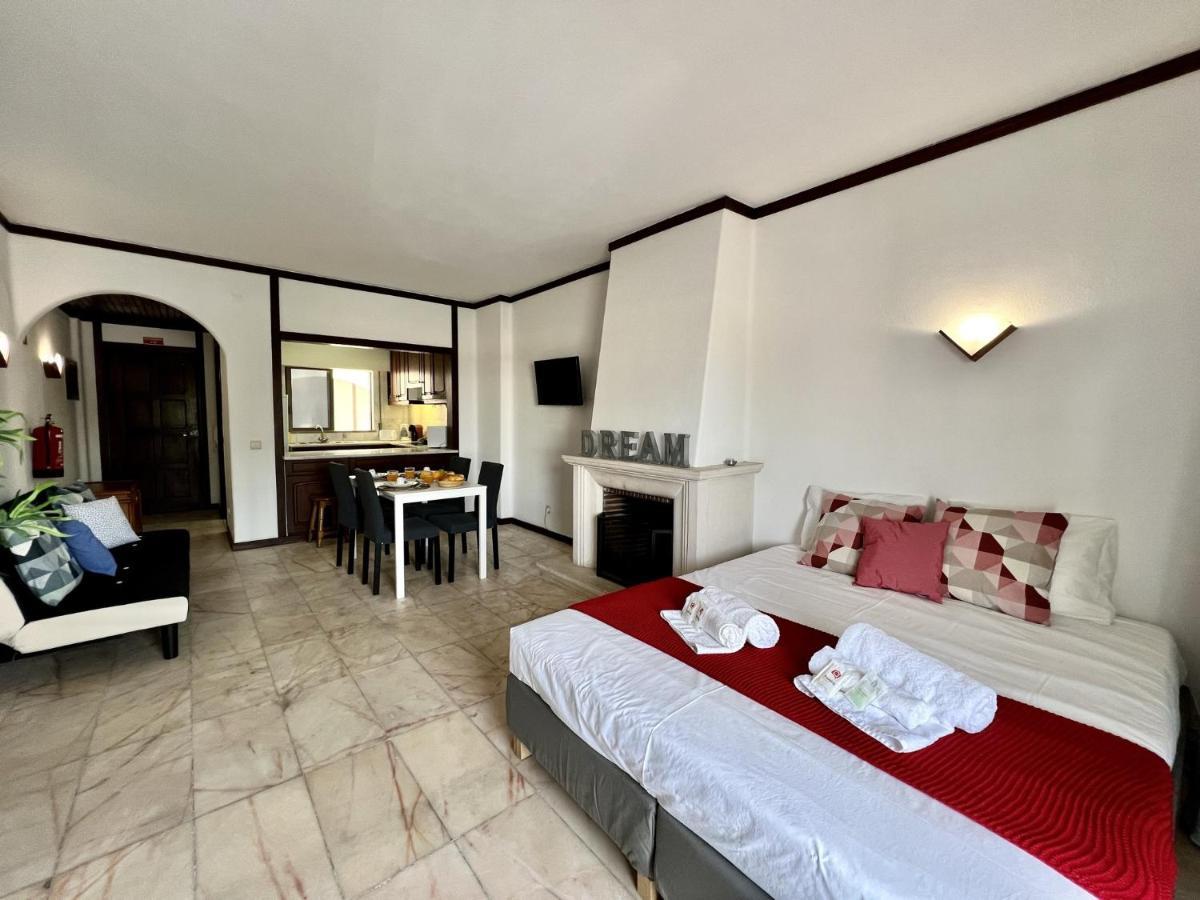 Albufeira Central 3 With Pool By Homing ภายนอก รูปภาพ