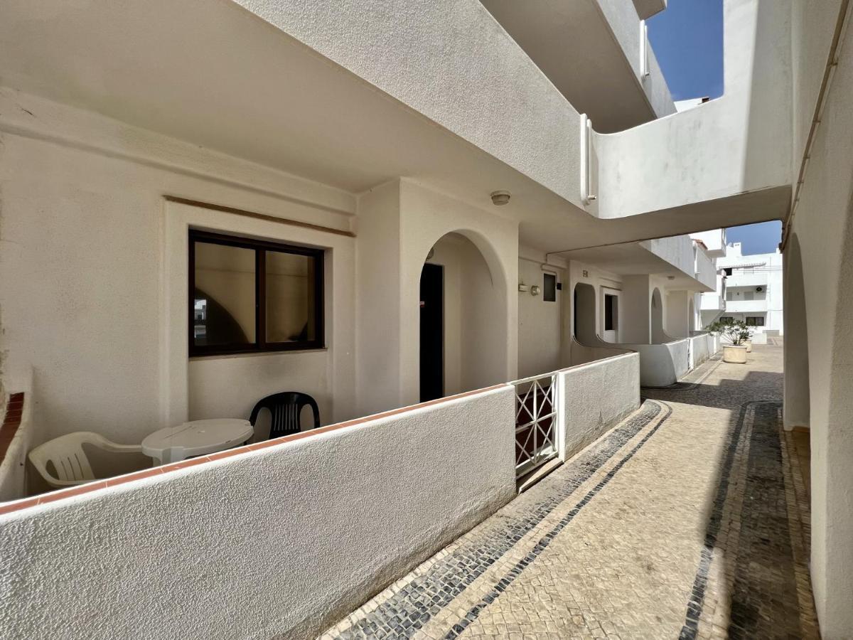 Albufeira Central 3 With Pool By Homing ภายนอก รูปภาพ